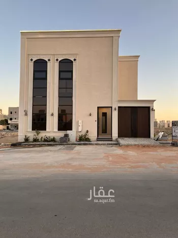 فيلا للبيع في شارع عبداللطيف بن المبارك, حي المهدية, مدينة الرياض, منطقة الرياض صورة 3
