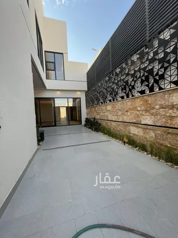 فيلا للبيع في شارع أحمد مفتي المكي الحنفي, حي المهدية, مدينة الرياض, منطقة الرياض صورة 2