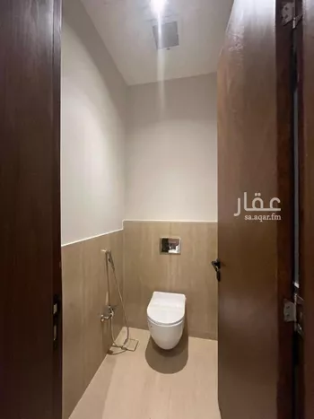 فيلا للبيع في شارع أحمد مفتي المكي الحنفي, حي المهدية, مدينة الرياض, منطقة الرياض صورة 5