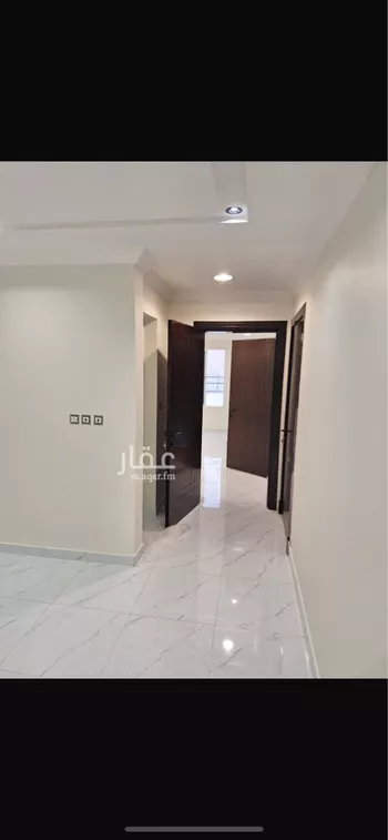 شقة للبيع في شارع طاهر الزمخشرى, حي النور, مدينة الدمام, المنطقة الشرقية صورة 2