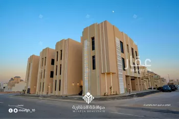 عمارة للبيع في شارع محمد بن هبه الله, حي المهدية, مدينة الرياض, منطقة الرياض صورة 3