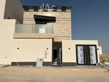 فيلا للبيع في شارع عبدالقادر بن عبدالوارث, حي المهدية, مدينة الرياض, منطقة الرياض
