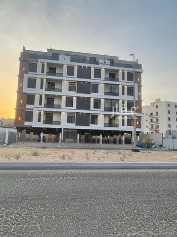 شقة للإيجار في شارع الرقعى, حي الحمراء, مدينة الخبر, المنطقة الشرقية