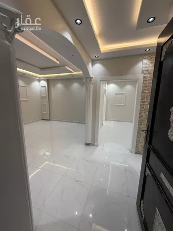 فيلا للبيع في شارع كلثوم بن أوفى, حي المهدية, مدينة الرياض, منطقة الرياض صورة 4