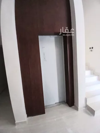 فيلا للبيع في شارع الرؤاس, حي المهدية, مدينة الرياض, منطقة الرياض صورة 5