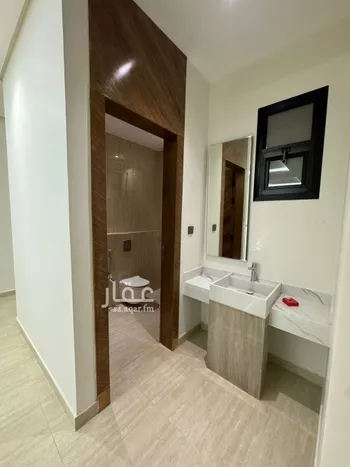 عمارة للبيع في شارع عمير بن سنان بن عرفطة, حي المهدية, مدينة الرياض, منطقة الرياض صورة 3