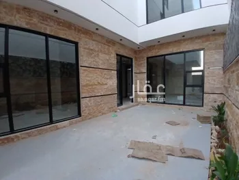 فيلا للبيع في شارع ابن أعثم, حي المهدية, مدينة الرياض, منطقة الرياض