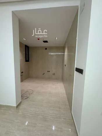 عمارة للبيع في شارع عمير بن سنان بن عرفطة, حي المهدية, مدينة الرياض, منطقة الرياض صورة 5