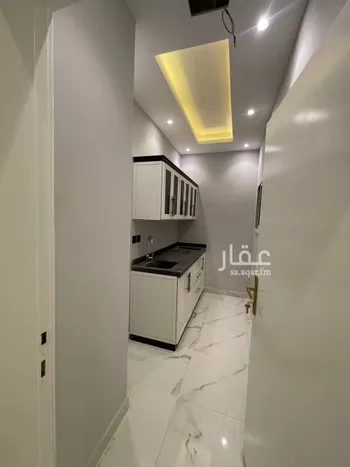 شقة للإيجار في شارع طريق الملك عبد الله, حي مغرزات, مدينة الرياض, منطقة الرياض صورة 3