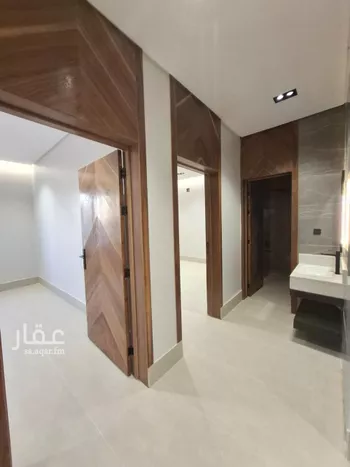 فيلا للبيع في شارع ابن المنذر, حي عكاظ, مدينة الرياض, منطقة الرياض صورة 3