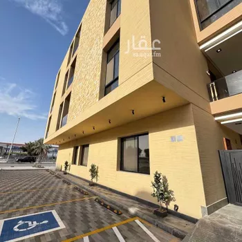 شقة للبيع في شارع الامير مقرن بن عبدالعزيز, حي مغرزات, مدينة الرياض, منطقة الرياض صورة 2