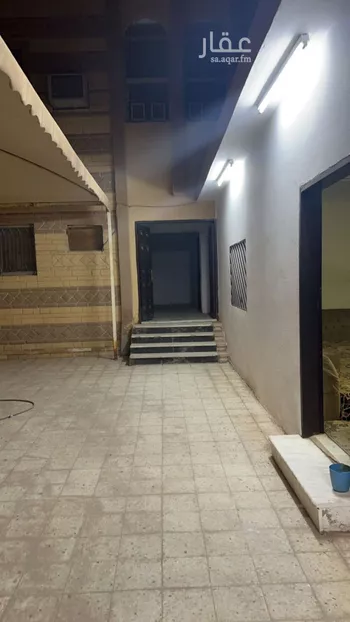 فيلا للبيع في شارع طلال بن جبر, حي النهضة, مدينة الرياض, منطقة الرياض صورة 3