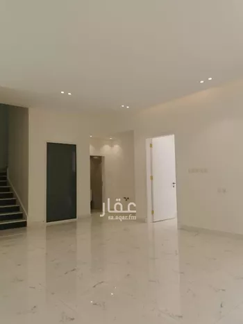 فيلا للبيع في شارع إسماعيل بن أبي اليسر, حي العارض, مدينة الرياض, منطقة الرياض صورة 3