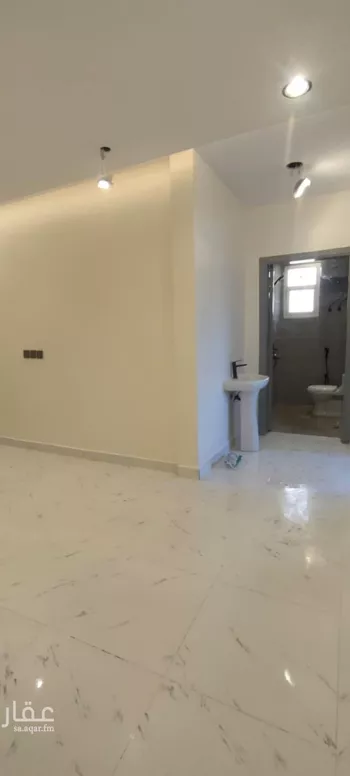 شقة للإيجار في شارع تهامة, حي الضباط, مدينة الرياض, منطقة الرياض صورة 2