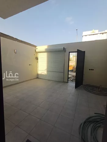 دور للبيع في شارع هبة الله بن حامد, حي الرمال, مدينة الرياض, منطقة الرياض صورة 2