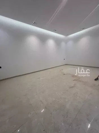 فيلا للبيع في شارع عبيدالله بن سهيل الأنصاري, حي العوالي, مدينة الرياض, منطقة الرياض صورة 5