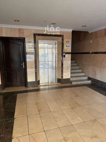 شقة للبيع في شارع طريق المطار, حي العريض, مدينة المدينه المنوره, منطقة المدينة المنورة صورة 2