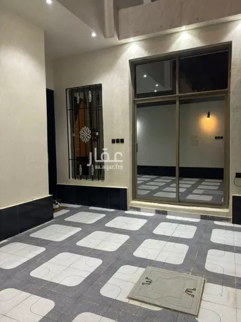 فيلا للبيع في شارع قطر بن خليفة, حي العريجاء الأوسط, مدينة الرياض, منطقة الرياض صورة 3