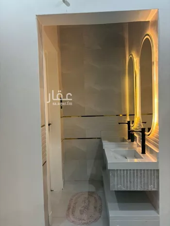 فيلا للبيع في شارع قطر بن خليفة, حي العريجاء الأوسط, مدينة الرياض, منطقة الرياض صورة 4