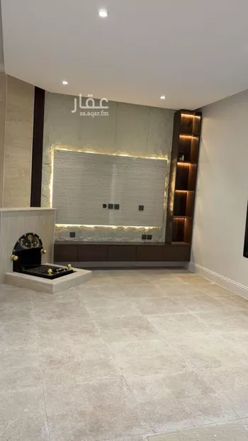 فيلا للبيع في شارع إبراهيم الموسكي, حي مطار الملك خالد الدولي, مدينة الرياض, منطقة الرياض صورة 2