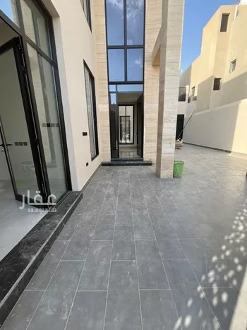 عمارة للبيع في شارع محمد بن هبة الله, حي المهدية, مدينة الرياض, منطقة الرياض صورة 4