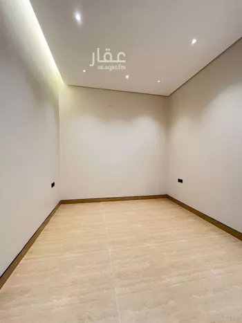 فيلا للبيع في شارع عبداللطيف بن المبارك, حي المهدية, مدينة الرياض, منطقة الرياض صورة 4