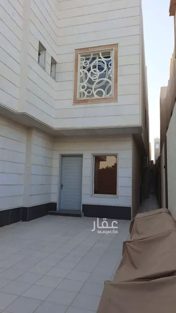 فيلا للبيع في شارع احمد زكي يماني, حي الرمال, مدينة الرياض, منطقة الرياض صورة 2
