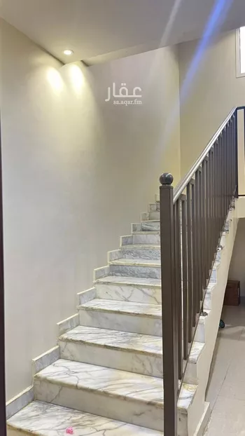 فيلا للبيع في شارع المنارة, حي ظهرة لبن, مدينة الرياض, منطقة الرياض صورة 5