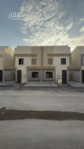 فيلا للبيع في شارع حسين الأبريقي, حي عكاظ, مدينة الرياض, منطقة الرياض