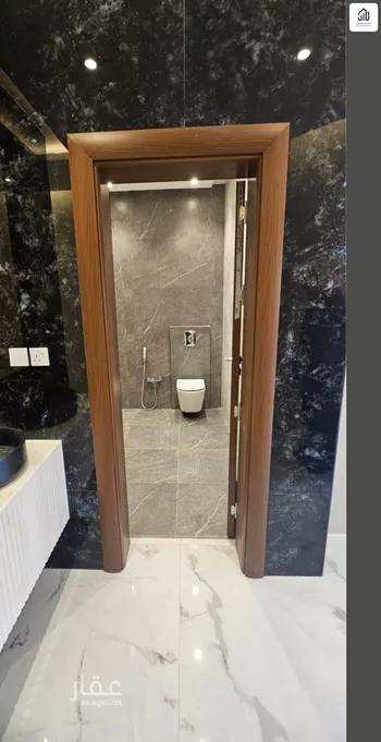 فيلا للبيع في شارع حسن الطاهر, حي غرناطة, مدينة الرياض, منطقة الرياض صورة 5