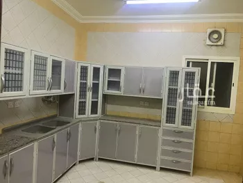 شقة للإيجار في شارع شرفة, حي ظهرة لبن, مدينة الرياض, منطقة الرياض