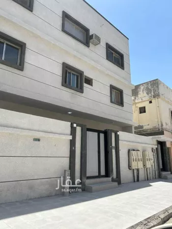 عمارة للبيع في شارع التعاطف, حي العقربية, مدينة الخبر, المنطقة الشرقية