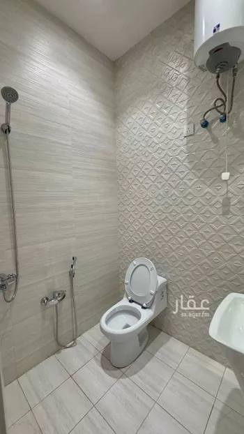 غرفة للإيجار في شارع شارع رقم 281, حي النرجس, مدينة الرياض, منطقة الرياض صورة 3