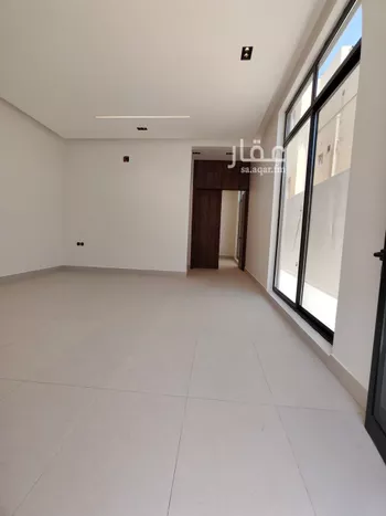 دور للبيع في شارع عبدالله الأنصاري, حي الخليج, مدينة الرياض, منطقة الرياض صورة 5