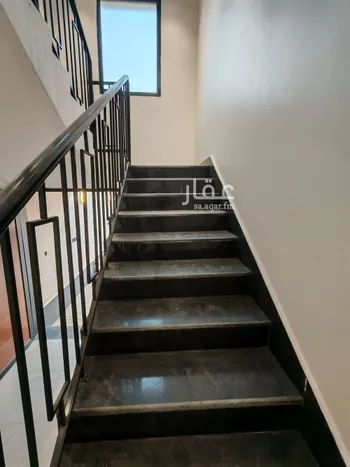 دور للبيع في شارع رقم 283, حي المونسية, مدينة الرياض, منطقة الرياض صورة 4