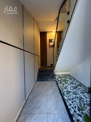 دور للبيع في شارع رقم 374, حي المونسية, مدينة الرياض, منطقة الرياض صورة 3