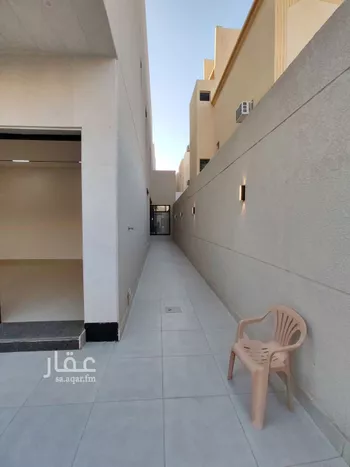 فيلا للبيع في شارع طبرجل, حي اليرموك, مدينة الرياض, منطقة الرياض صورة 3