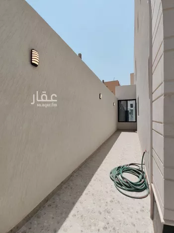دور للبيع في شارع وادي الفليج, حي القادسية, مدينة الرياض, منطقة الرياض صورة 3