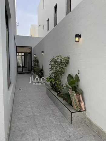 دور للبيع في شارع جبل سلمي, حي القادسية, مدينة الرياض, منطقة الرياض صورة 3