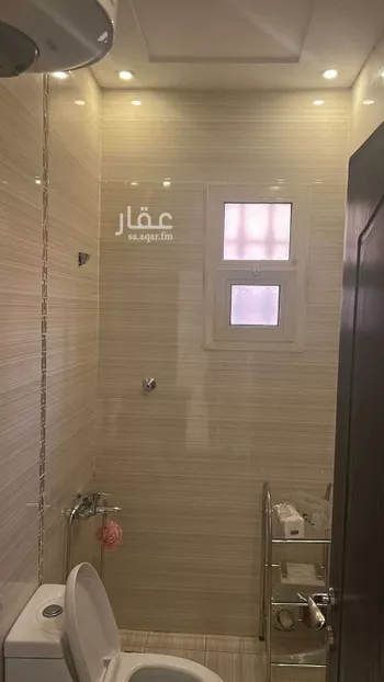 عمارة للإيجار في شارع وادي رماة, حي شبرا, مدينة الرياض, منطقة الرياض صورة 4