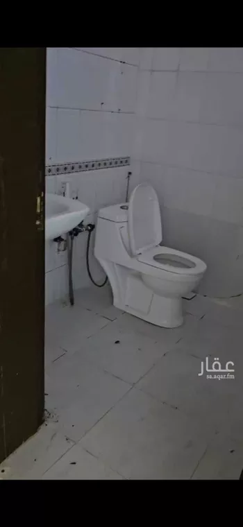 عمارة للإيجار في شارع إبن عواد, حي السلامة, مدينة جدة, منطقة مكة المكرمة صورة 2
