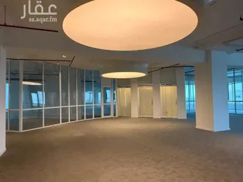 مكتب تجاري للإيجار في شارع الملك فهد الفرعي, حي المحمدية, مدينة الرياض, منطقة الرياض صورة 3