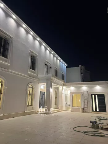 فيلا للبيع في شارع خديجة بنت خويلد, حي العريجاء الغربي, مدينة الرياض, منطقة الرياض صورة 5