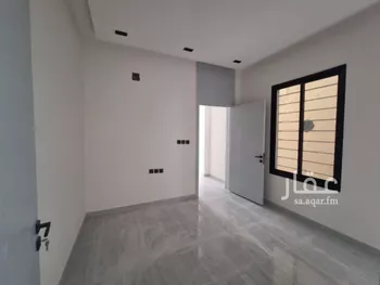 دور للبيع في شارع مالك بن الحارث, حي بدر, مدينة الرياض, منطقة الرياض صورة 4