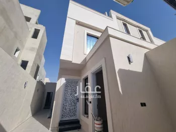 دور للبيع في شارع مالك بن الحارث, حي بدر, مدينة الرياض, منطقة الرياض صورة 2