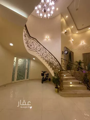 فيلا للبيع في شارع العيينه, حي الصواري, مدينة الخبر, المنطقة الشرقية صورة 2