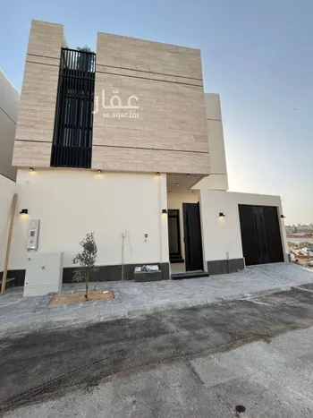 فيلا للبيع في شارع قطب الدين بن السلطان, حي المهدية, مدينة الرياض, منطقة الرياض صورة 3