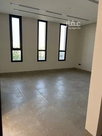 فيلا للبيع في شارع محمد بن هبه الله, حي المهدية, مدينة الرياض, منطقة الرياض صورة 5