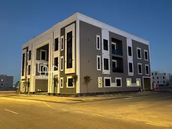 شقة للبيع في شارع الكمال بن طلحة, حي المهدية, مدينة الرياض, منطقة الرياض صورة 2