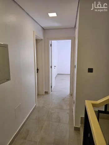 فيلا للإيجار في شارع راشد بن جريس, حي النرجس, مدينة الرياض, منطقة الرياض صورة 3